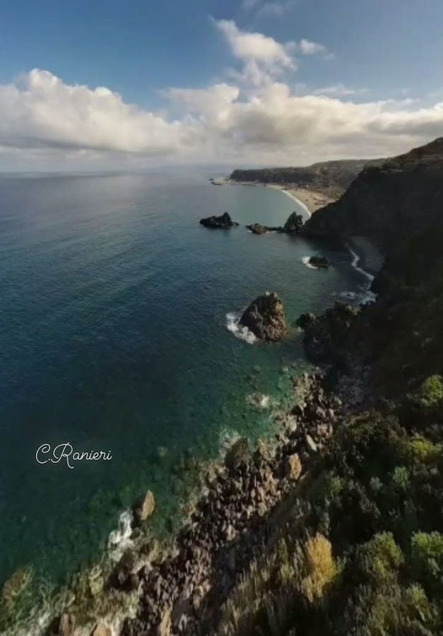 Spiagge a Palmi: Scoglio dell'Ulivo